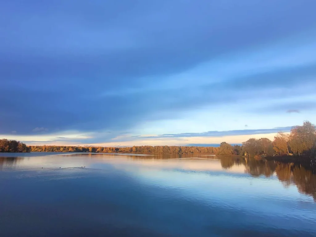 Widok na jezioro Dzierżno