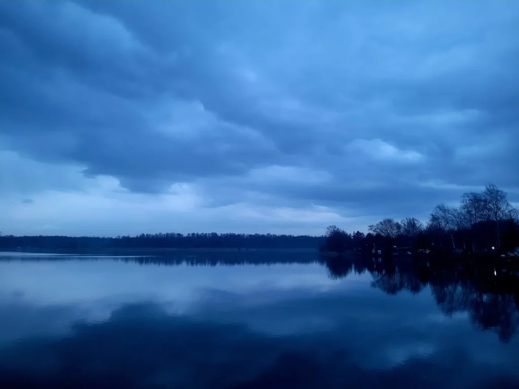 Widok na jezioro Dzierżno